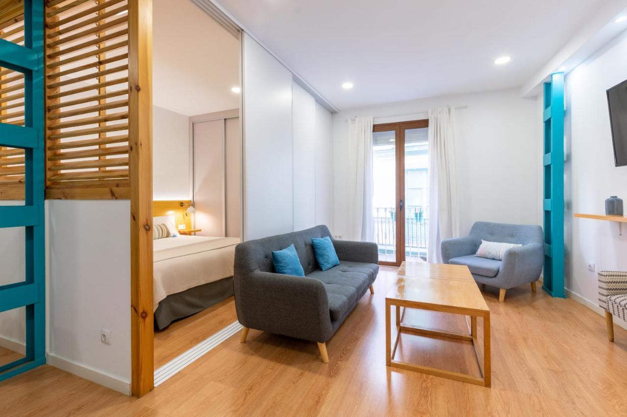 Locksmith Apartment - Park Option Sevilla Exteriör bild